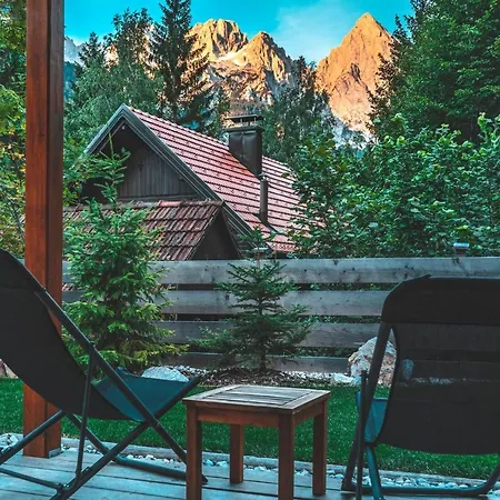Lägenhet Nice In W/ Sauna, Wifi And 1 Bedrooms Gozd Martuljek